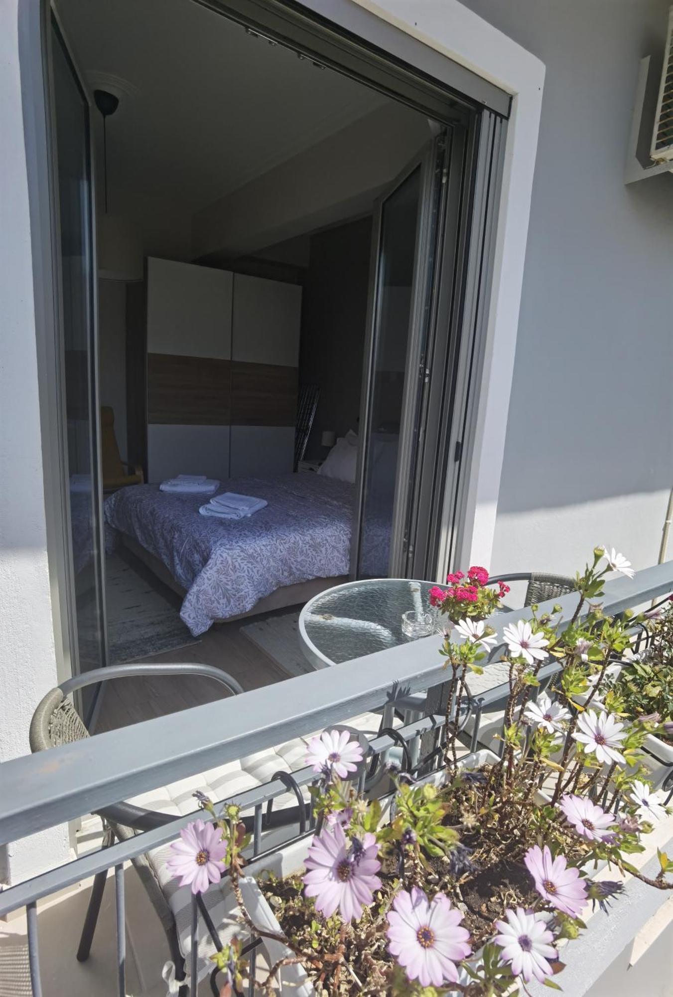 Ferienwohnung House Dimitris & Vicky Athen Exterior foto